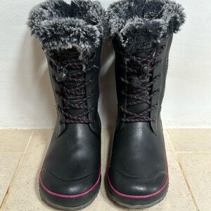 Bogs Arcata winter boot size 3Y